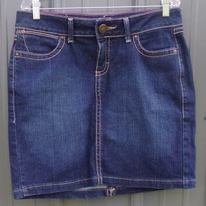 Wrangler Women's Retro Mae Mid Rise Stretch Jean Skirt- Size 9